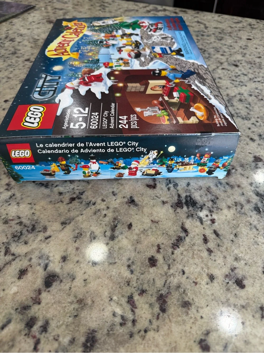 LEGO City Advent Calendar 60024 Retired 2013 NIB Sealed